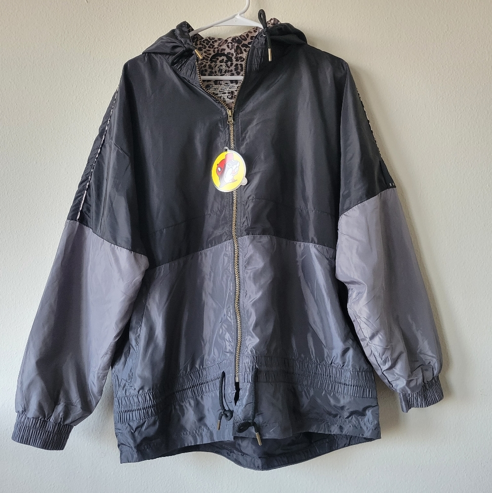 Buc-ees Leopard Windbreaker Size XL Grey Black
